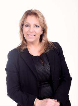 Chantale Yargeau, Real estate broker
